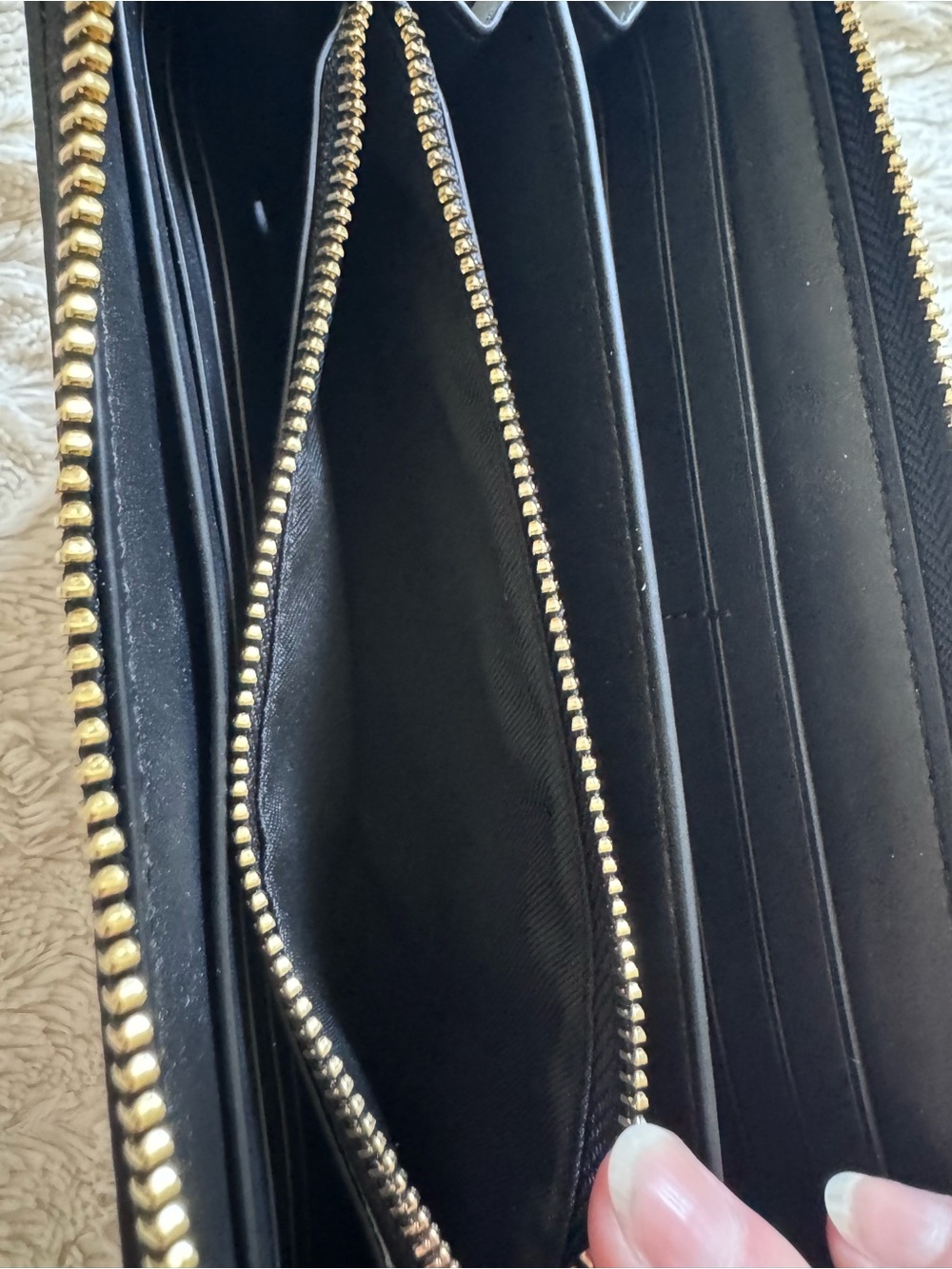 Coach Signature Long Zip Around Wallet NWT - Picture 10 of 11